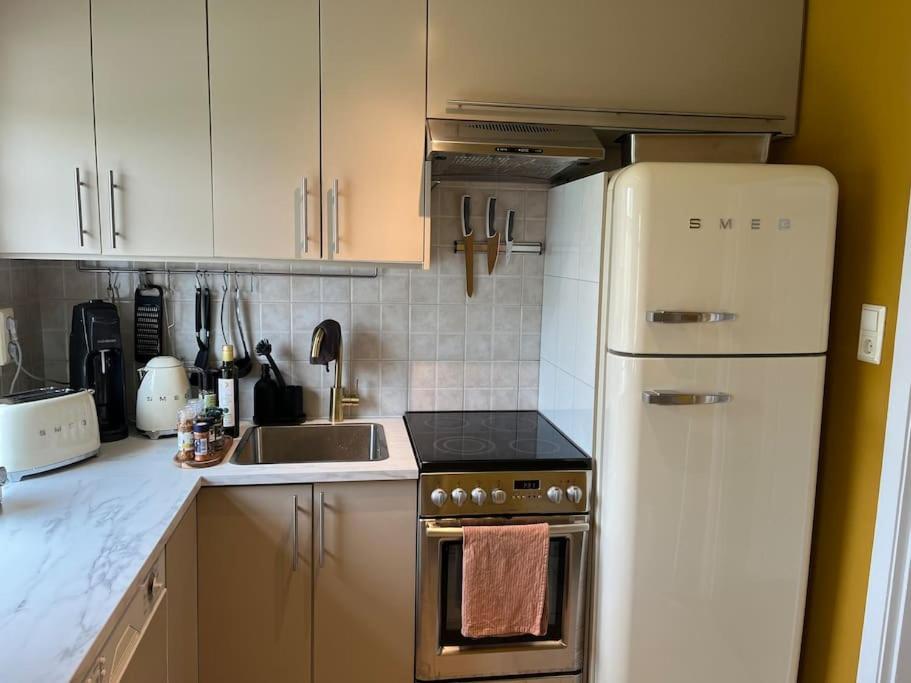 Charming 3 Bedroom Apartment Akureyri Exterior foto